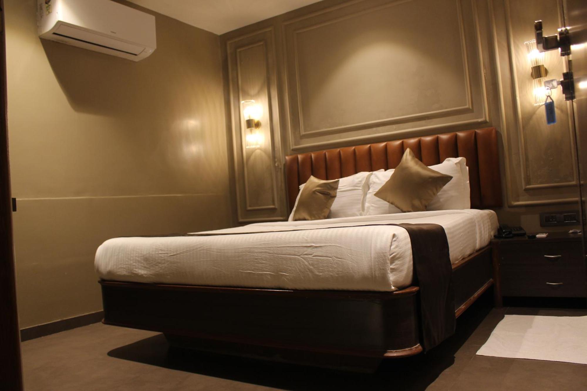 Gulf Hotel Mumbai- The Boutique Hotel Colaba Mumbai Kültér fotó