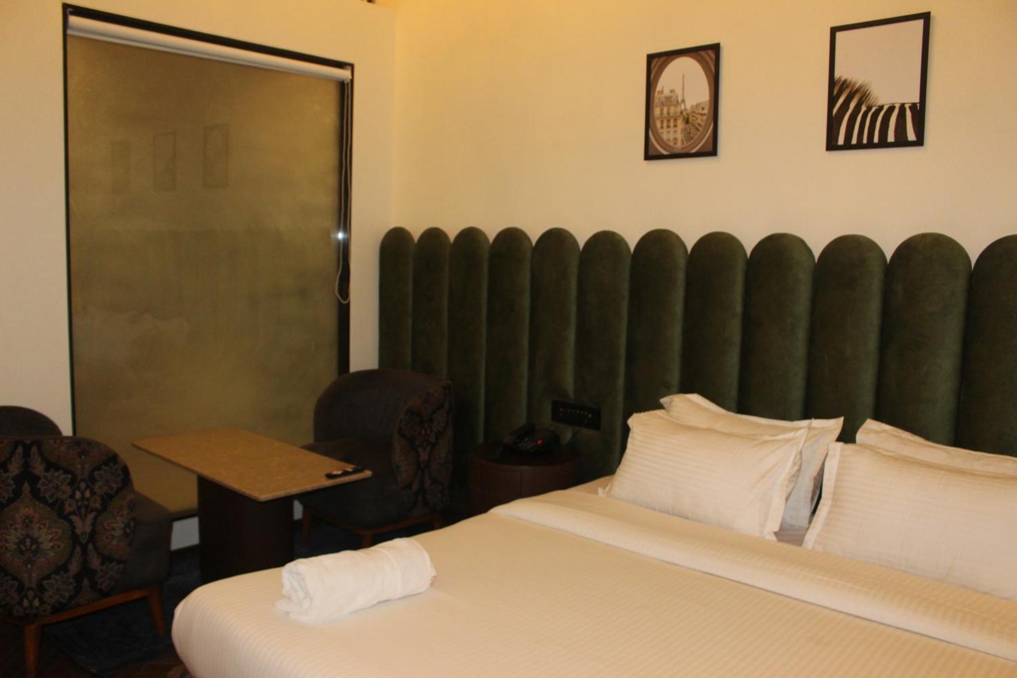 Gulf Hotel Mumbai- The Boutique Hotel Colaba Mumbai Kültér fotó