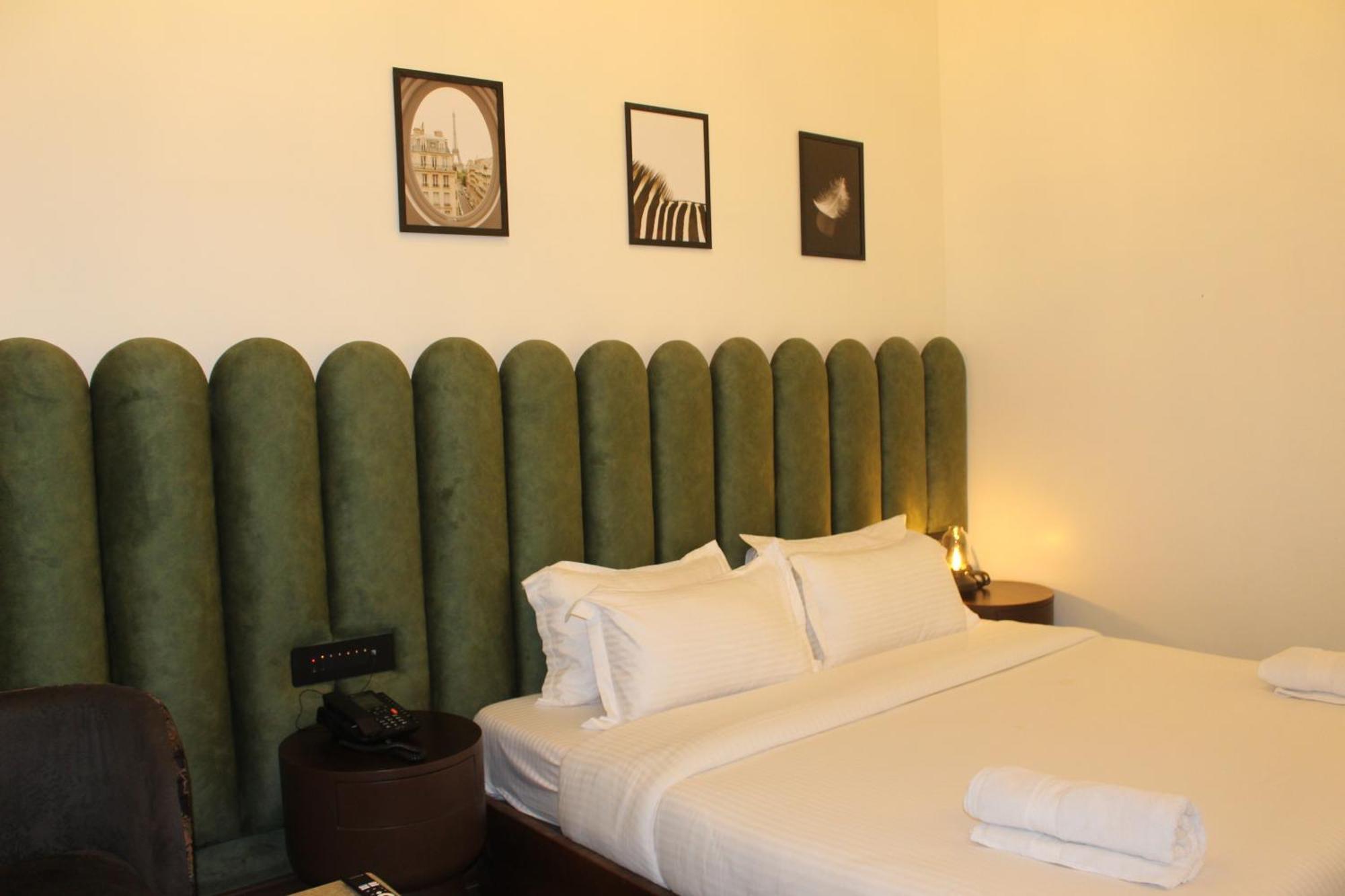 Gulf Hotel Mumbai- The Boutique Hotel Colaba Mumbai Kültér fotó