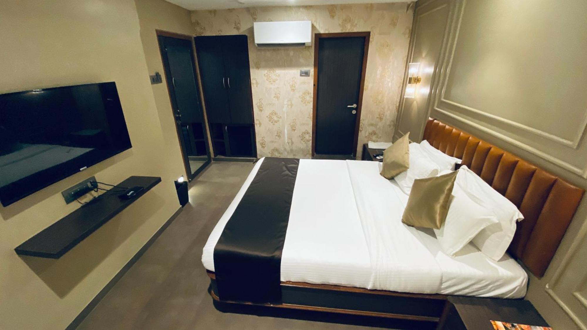 Gulf Hotel Mumbai- The Boutique Hotel Colaba Mumbai Kültér fotó