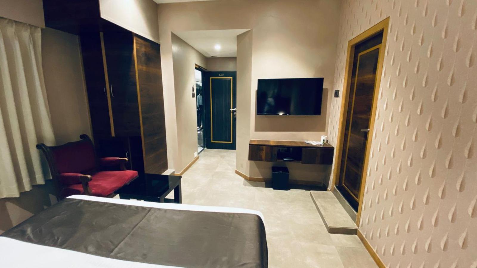 Gulf Hotel Mumbai- The Boutique Hotel Colaba Mumbai Kültér fotó